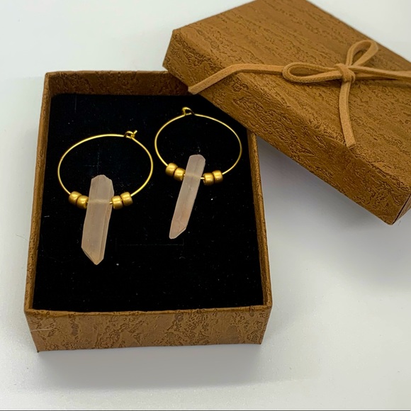 LoveStonedGypsy Jewelry - Everything’s Rosy Earrings🌹